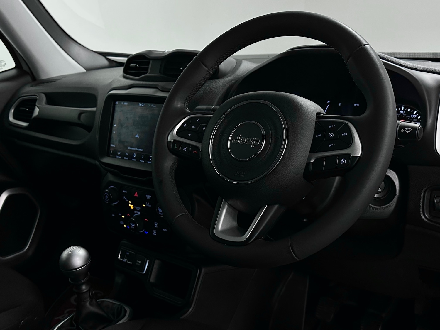 Used Jeep Renegade 2019 for sale - 76418421: Photo 4