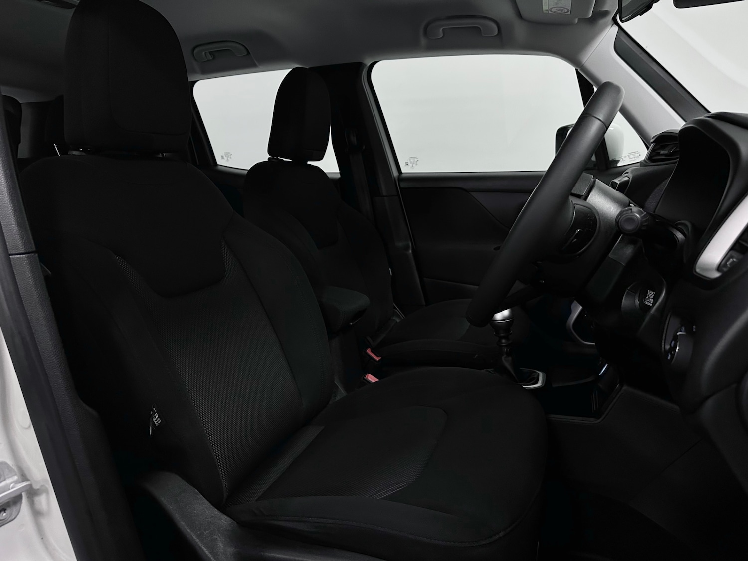 Used Jeep Renegade 2019 for sale - 76418421: Photo 5