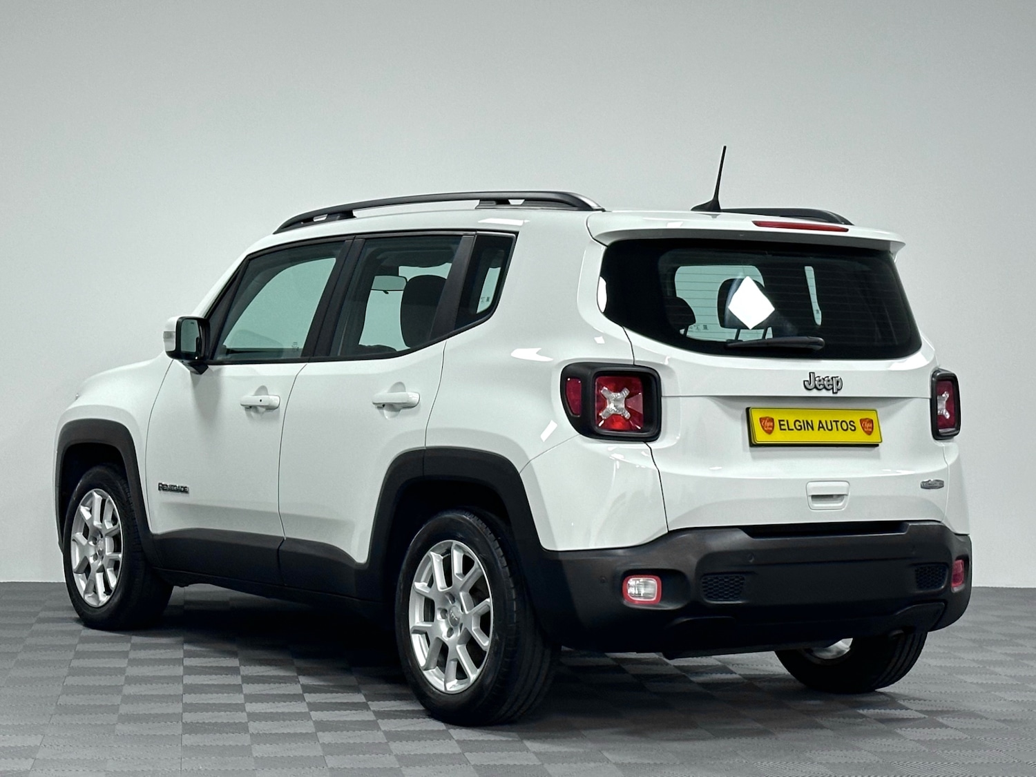 Used Jeep Renegade 2019 for sale - 76418421: Photo 6