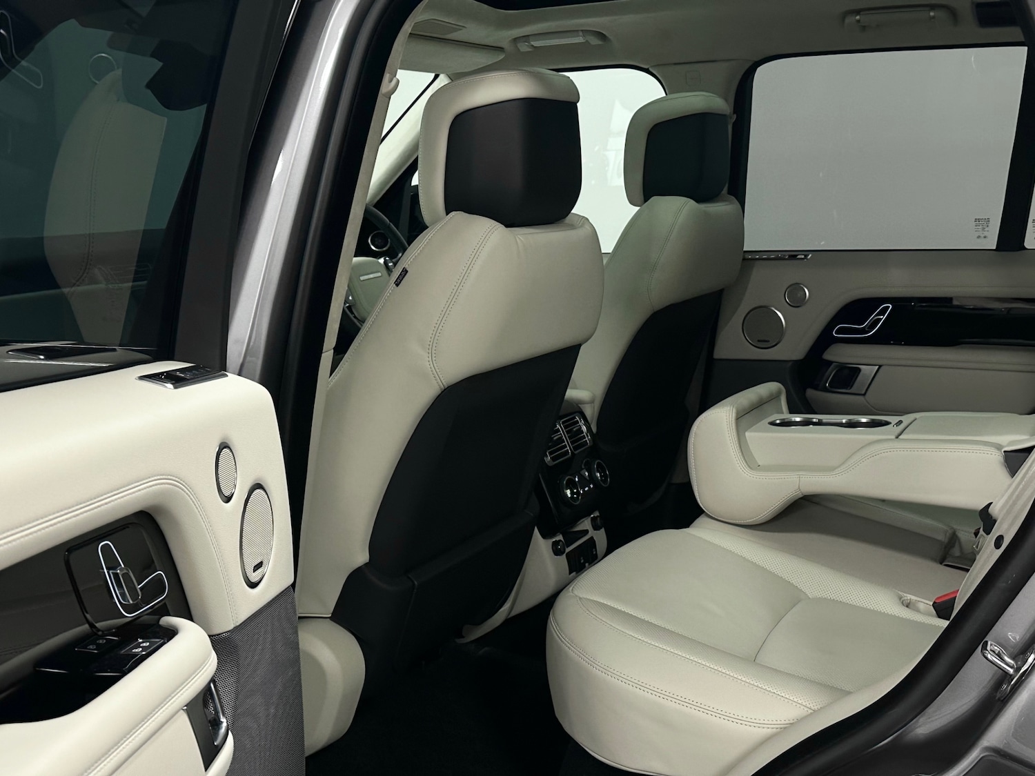 Used Land Rover Range Rover 2021 for sale - 76418418: Photo 25