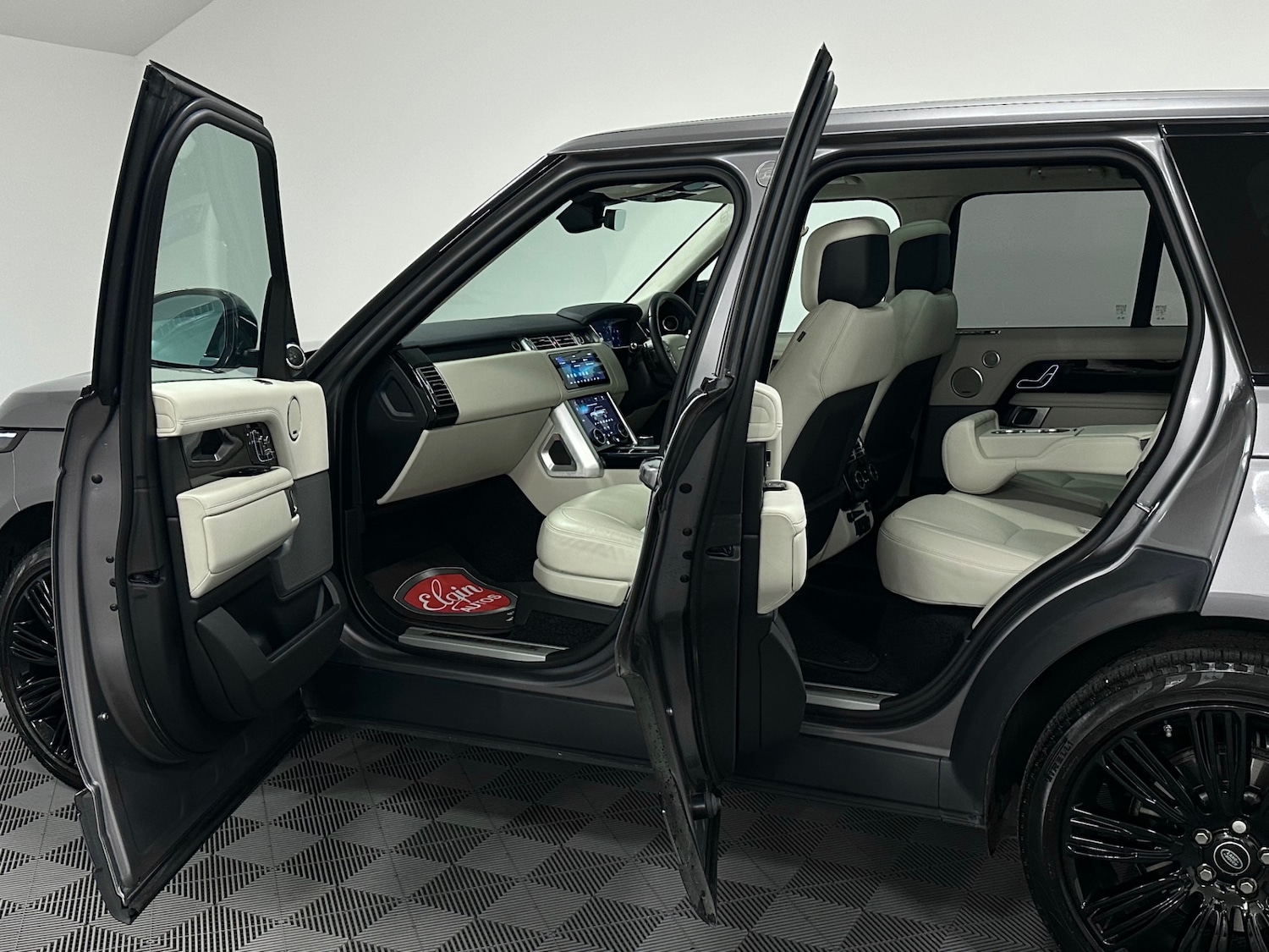 Used Land Rover Range Rover 2021 for sale - 76418418: Photo 26