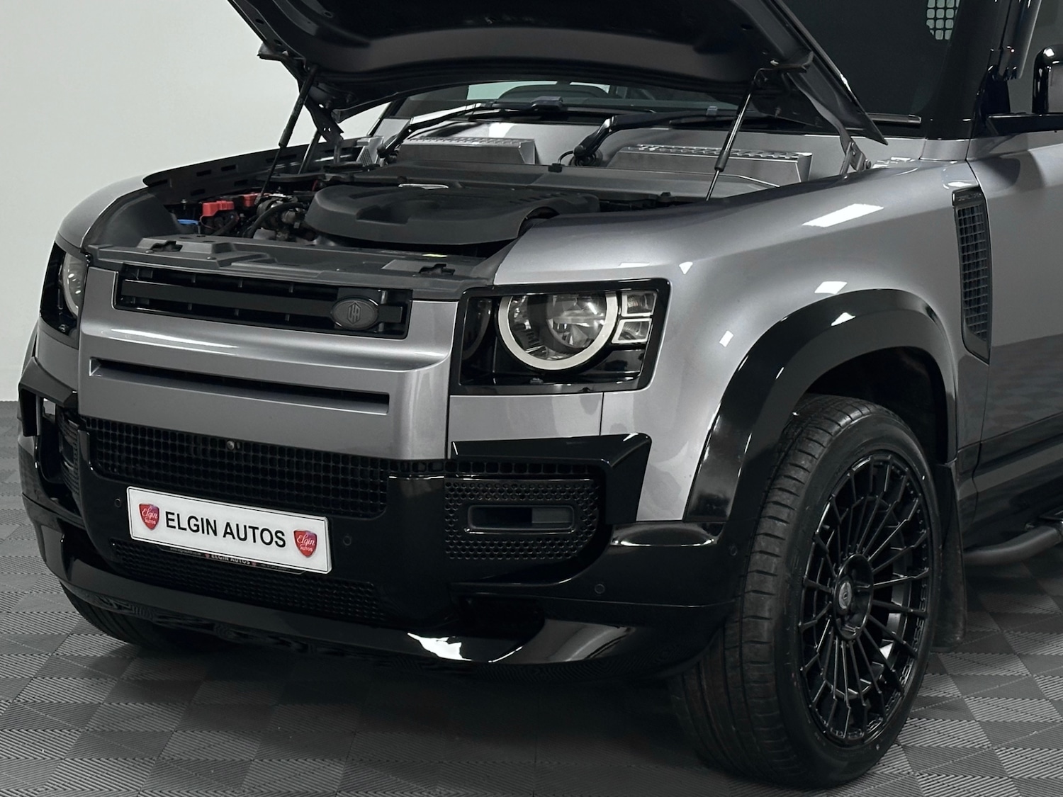 Used Land Rover Defender 90 2021 for sale - 78011700: Photo 25