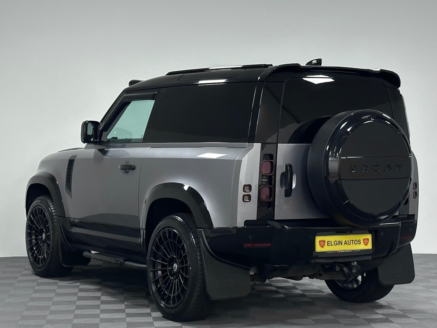 Used Land Rover Defender 90 2021 for sale - 78011700: Photo 6