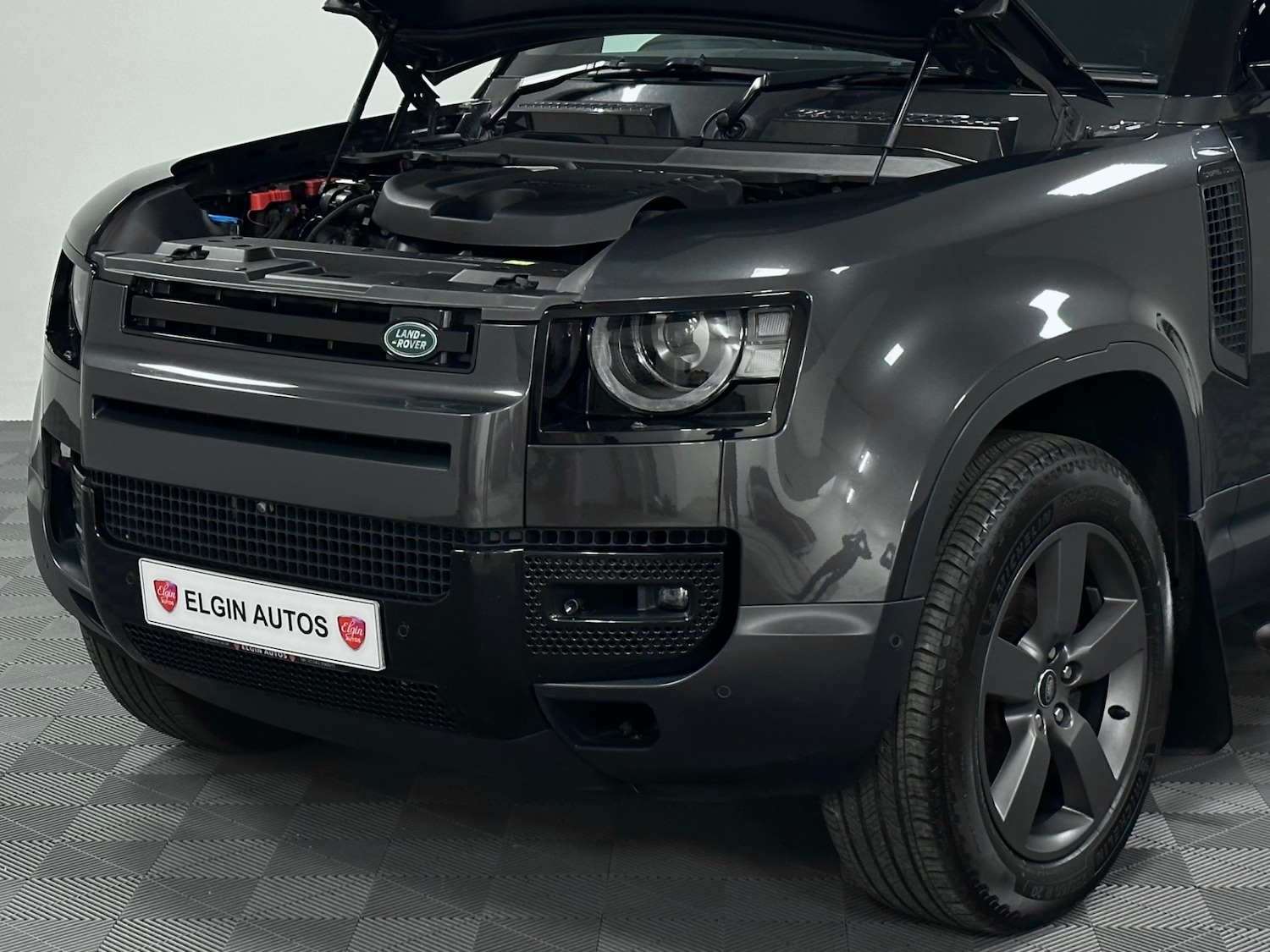 Used Land Rover Defender 90 2021 for sale - 76461302: Photo 10