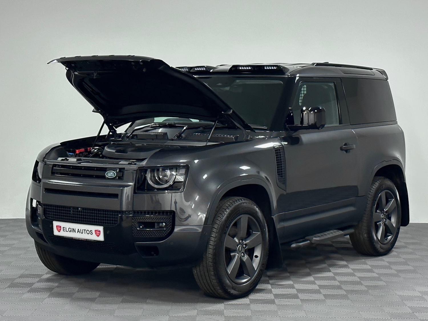 Used Land Rover Defender 90 2021 for sale - 76461302: Photo 22