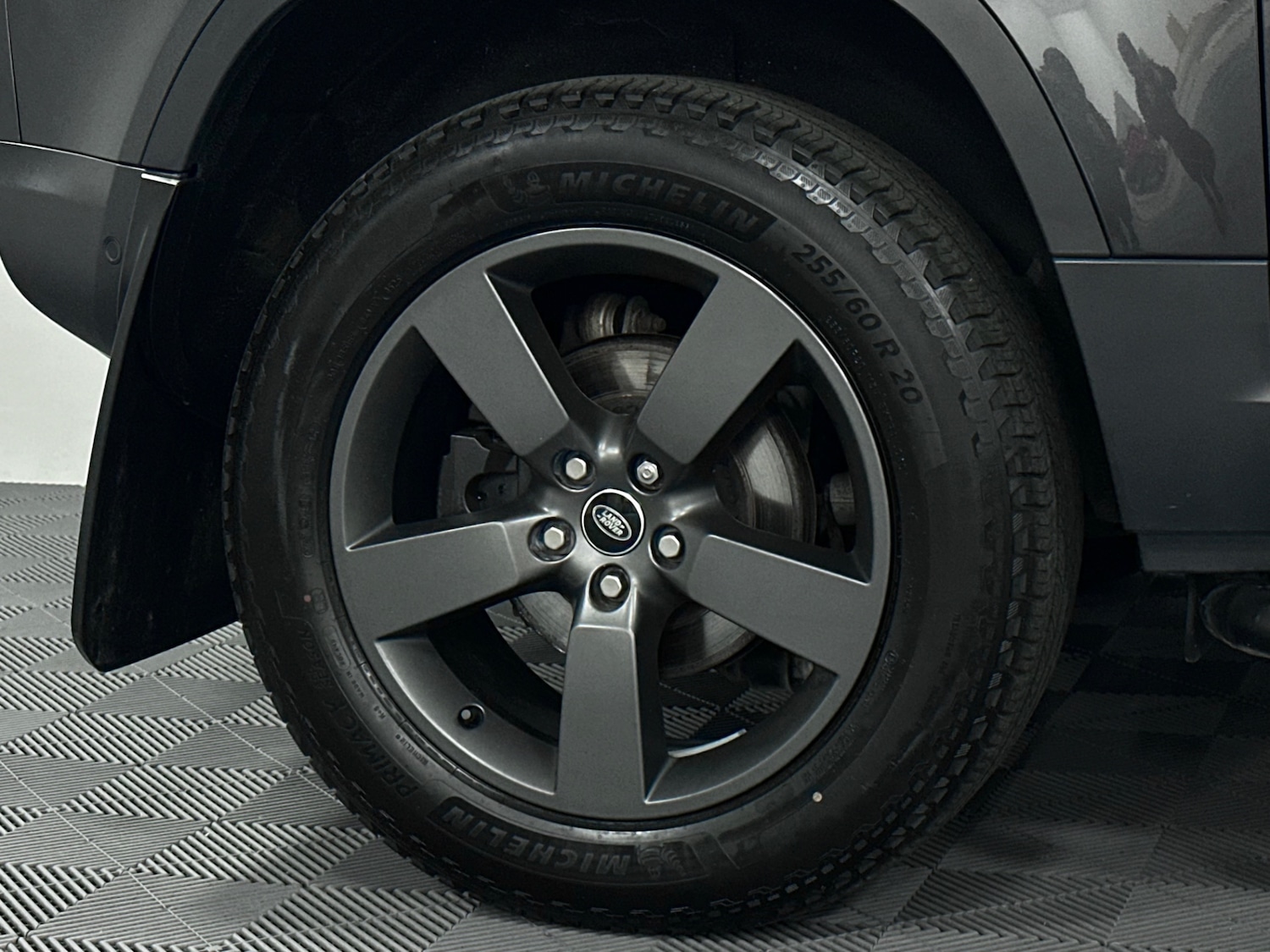 Used Land Rover Defender 90 2021 for sale - 76461302: Photo 27