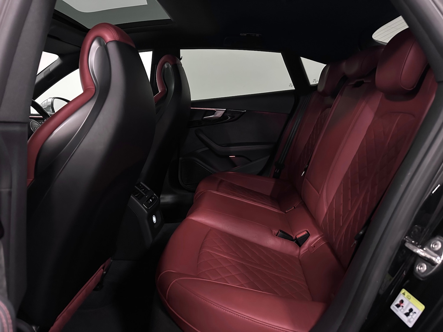 Used Audi S5 2018 for sale - 78131869: Photo 23