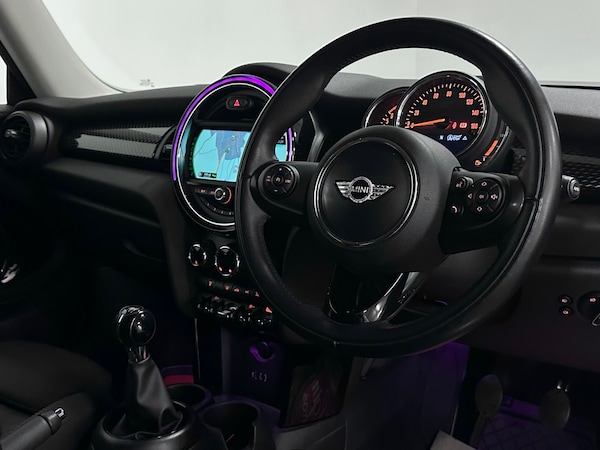 Used MINI Hatch 2017 for sale - 76288377: Photo 4