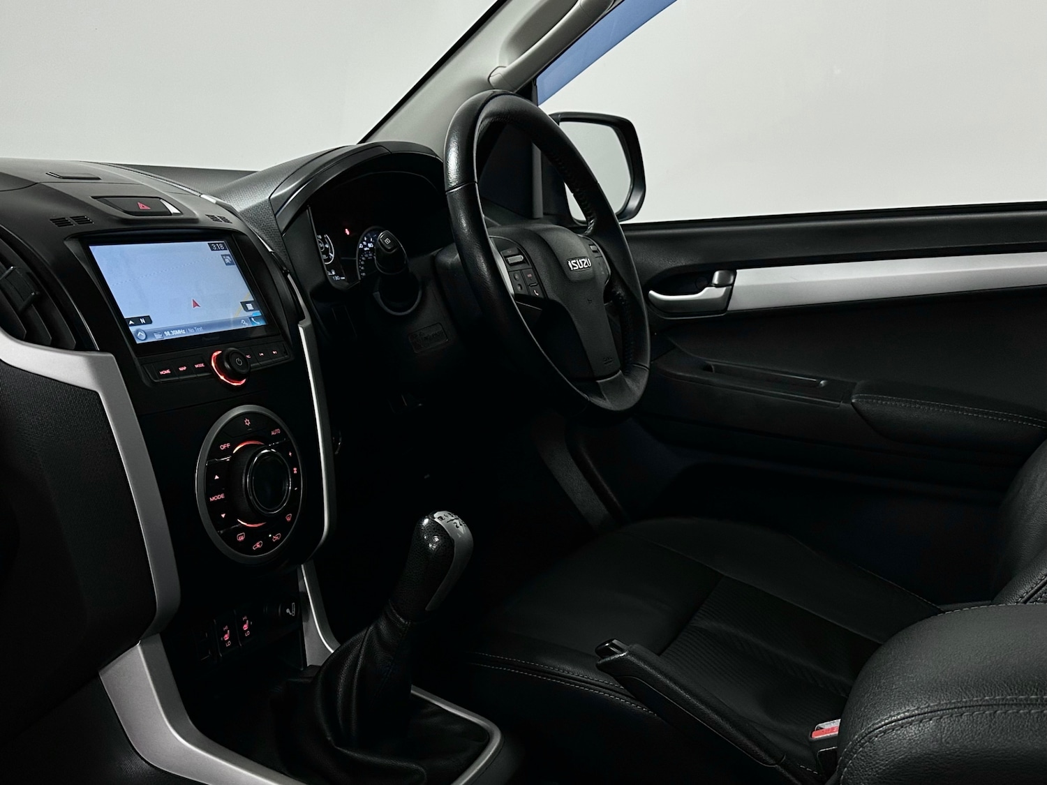 Used Isuzu D-Max 2017 for sale - 77125036: Photo 19