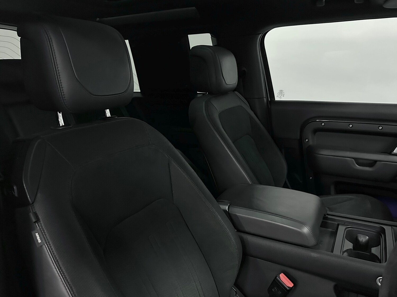 Used Land Rover Defender 90 2022 for sale - 77474569: Photo 17