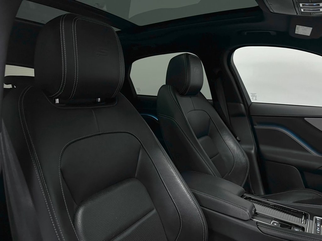 Used Jaguar F-Pace 2017 for sale - 77639840: Photo 13