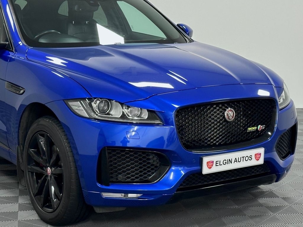 Used Jaguar F-Pace 2017 for sale - 77639840: Photo 32