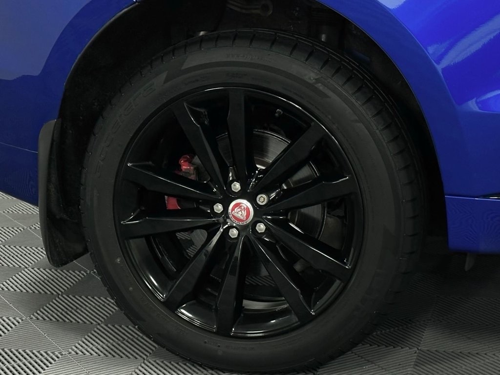 Used Jaguar F-Pace 2017 for sale - 77639840: Photo 36