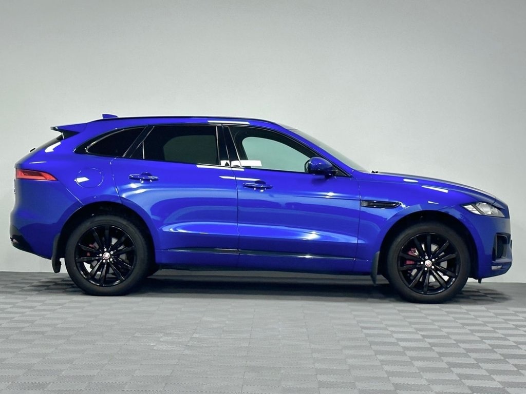Used Jaguar F-Pace 2017 for sale - 77639840: Photo 37