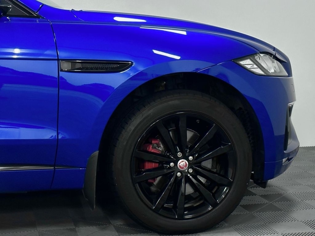 Used Jaguar F-Pace 2017 for sale - 77639840: Photo 38