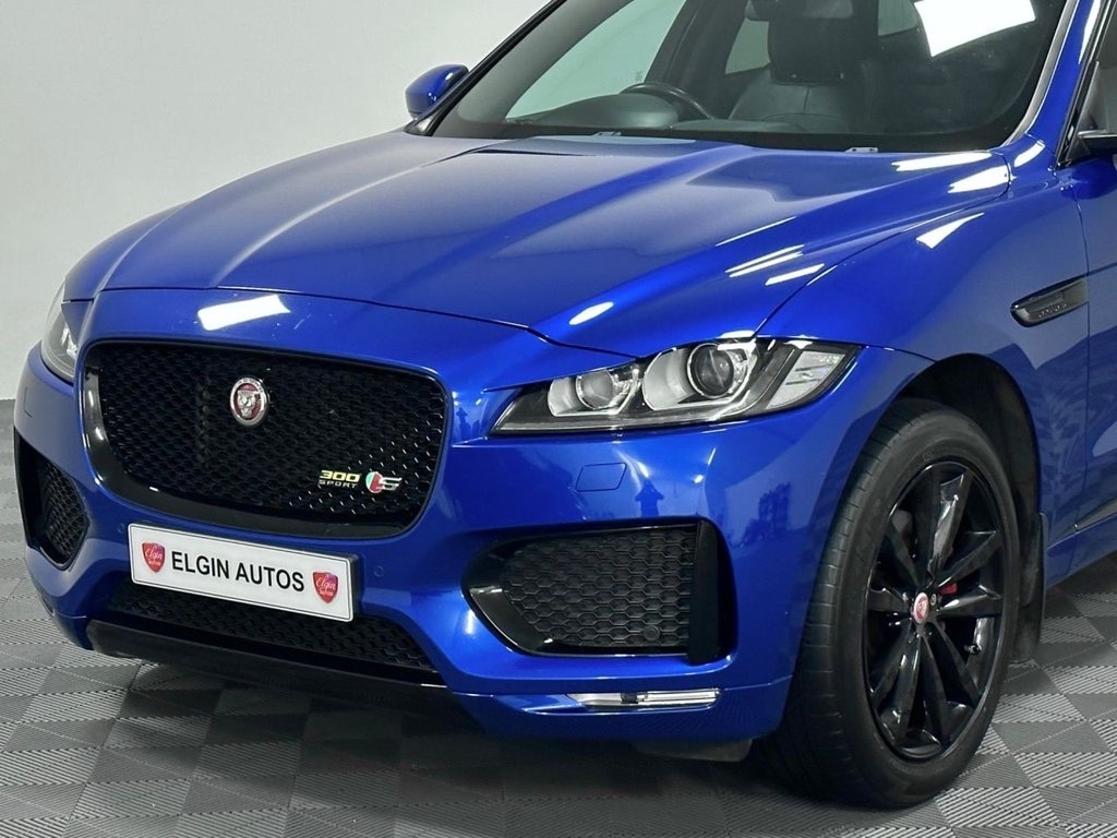 Used Jaguar F-Pace 2017 for sale - 77639840: Photo 39