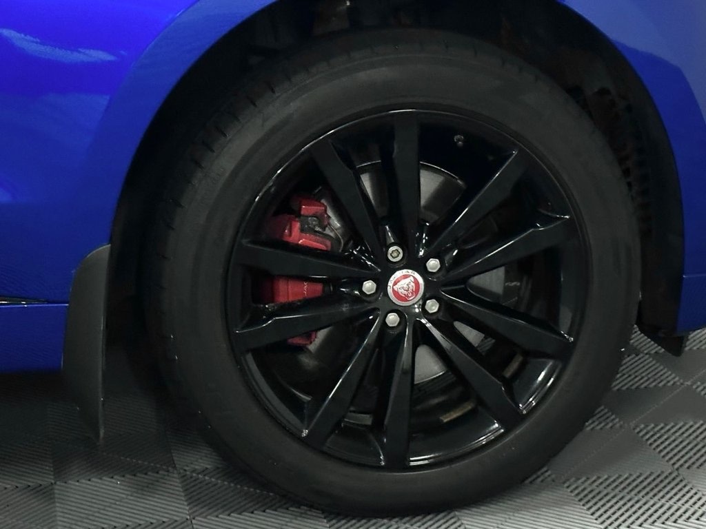 Used Jaguar F-Pace 2017 for sale - 77639840: Photo 9