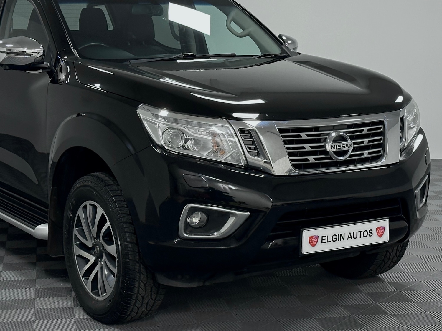 Used Nissan Navara 2017 for sale - 78079432: Photo 27