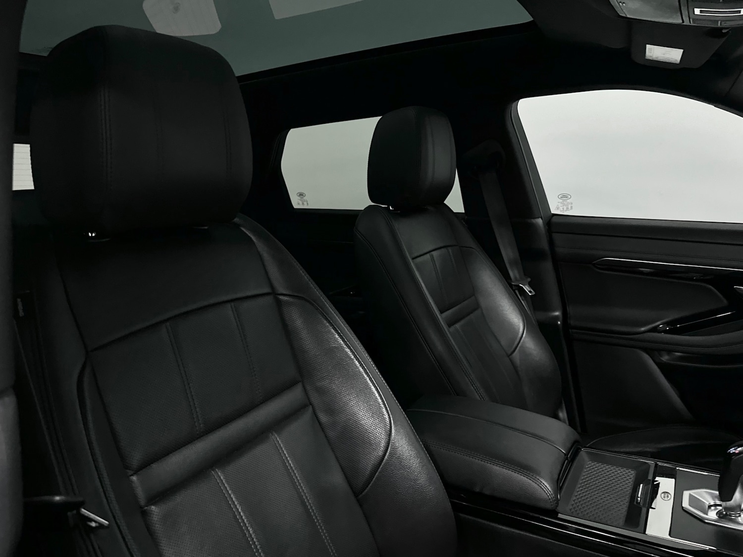 Used Land Rover Range Rover Evoque 2019 for sale - 77845064: Photo 18