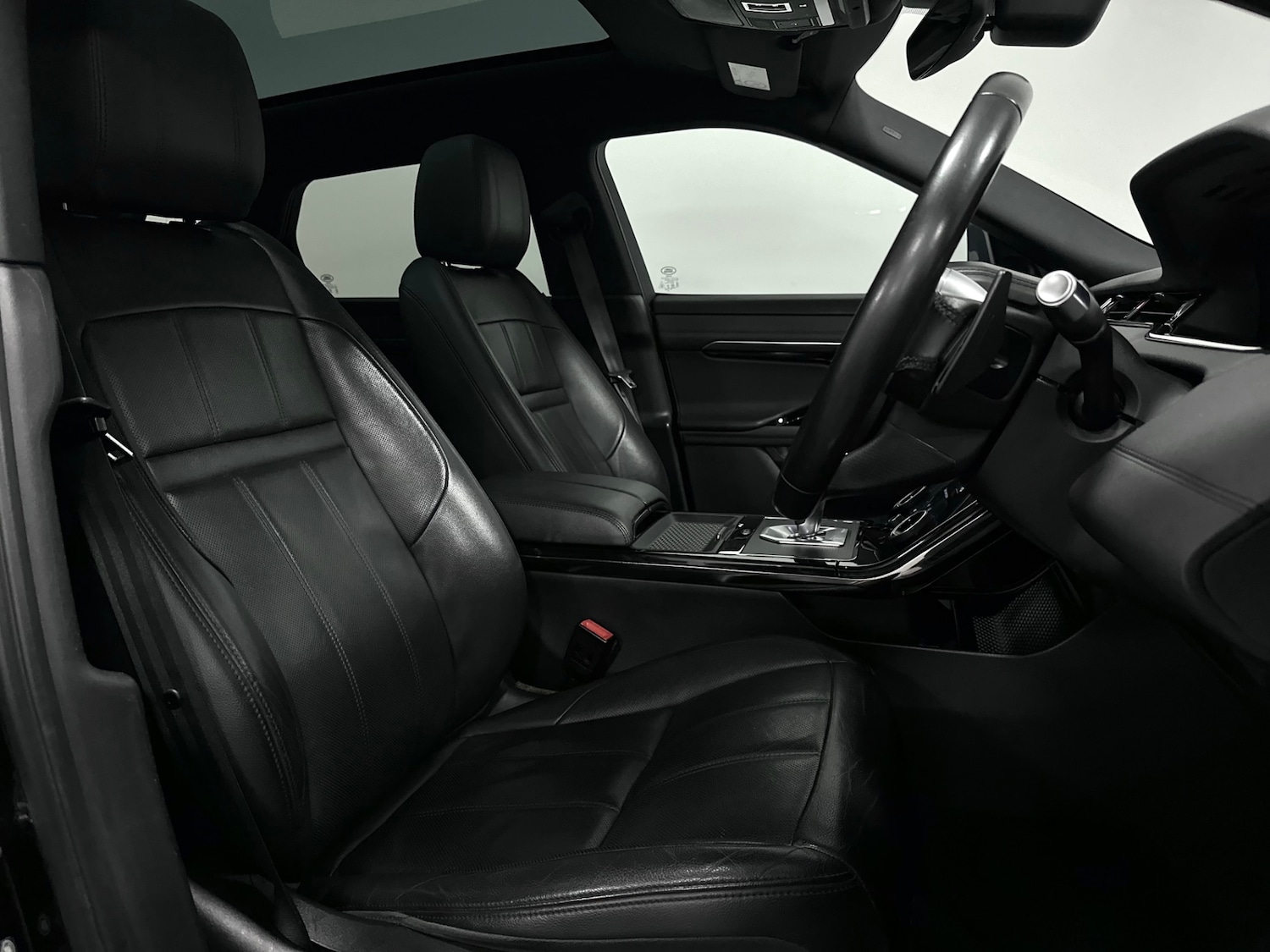 Used Land Rover Range Rover Evoque 2019 for sale - 77845064: Photo 5