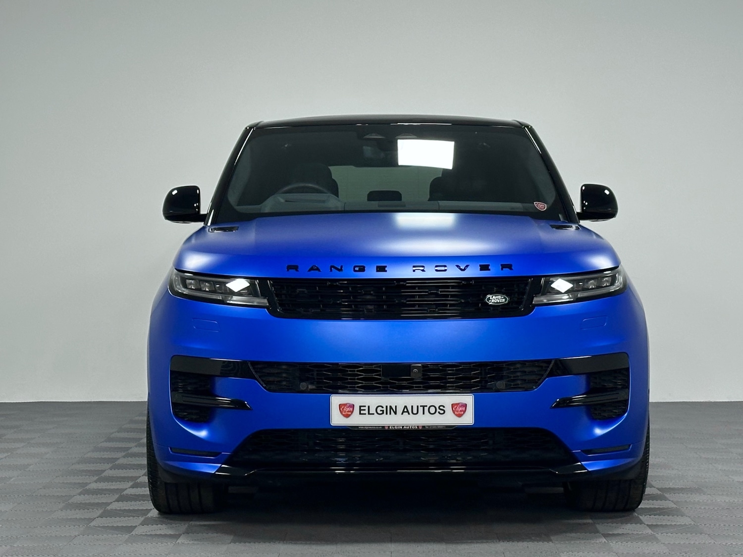 Used Land Rover Range Rover Sport 2025 for sale - 77324665: Photo 2