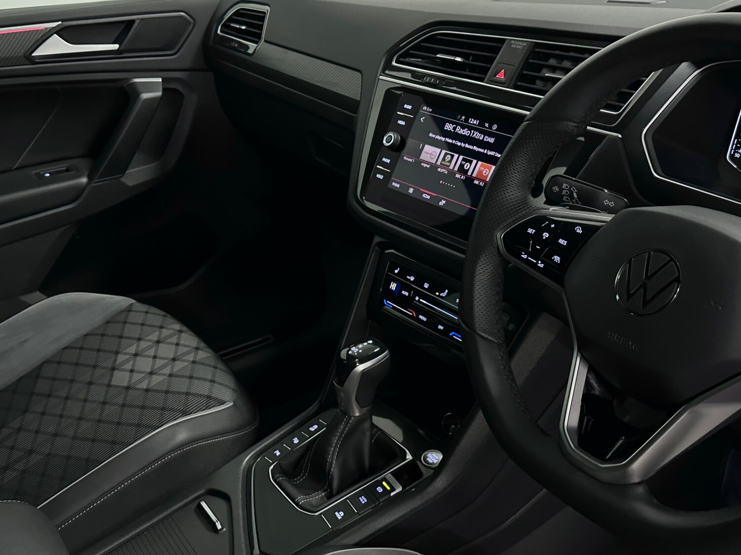 Used Volkswagen Tiguan 2021 for sale - 76589082: Photo 17