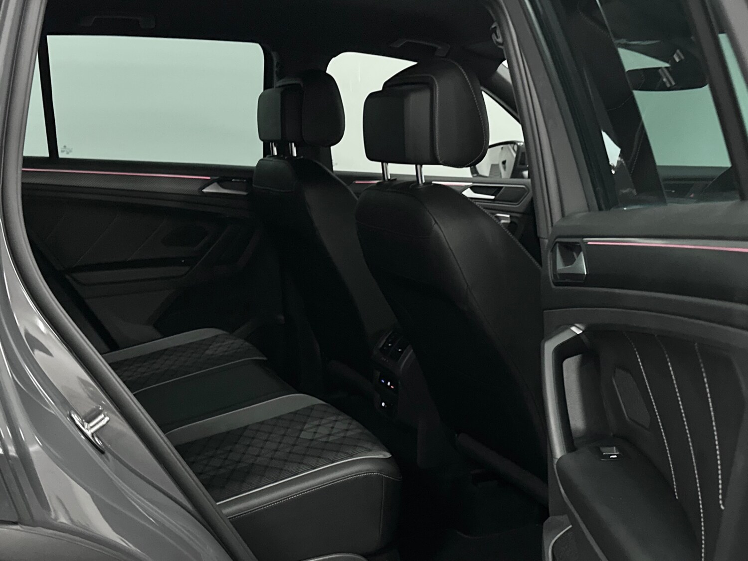 Used Volkswagen Tiguan 2021 for sale - 76589082: Photo 23