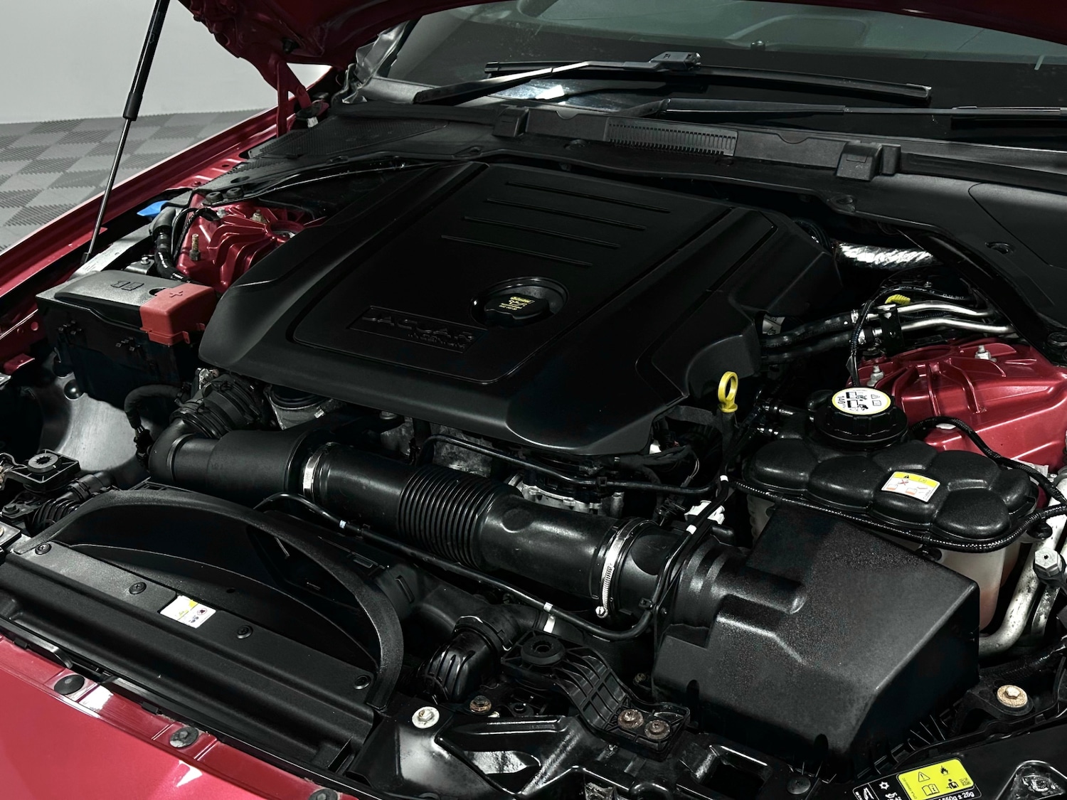 Used Jaguar XF 2017 for sale - 77591836: Photo 28