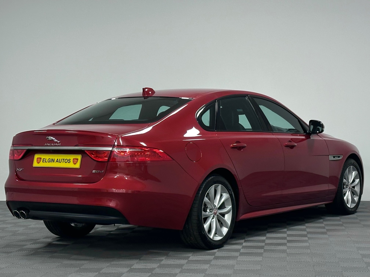 Used Jaguar XF 2017 for sale - 77591836: Photo 8