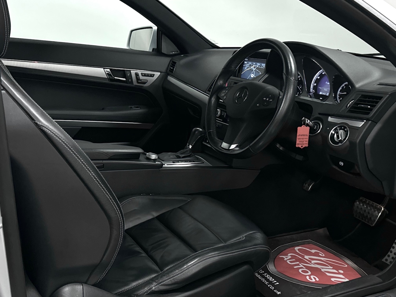 Used Mercedes-Benz E Class 2011 for sale - 76904633: Photo 14