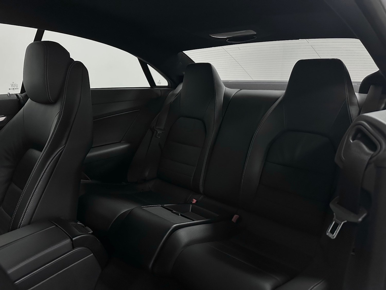 Used Mercedes-Benz E Class 2011 for sale - 76904633: Photo 22