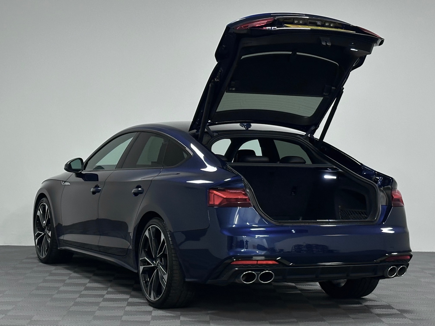 Used Audi S5 2020 for sale - 78176329: Photo 15