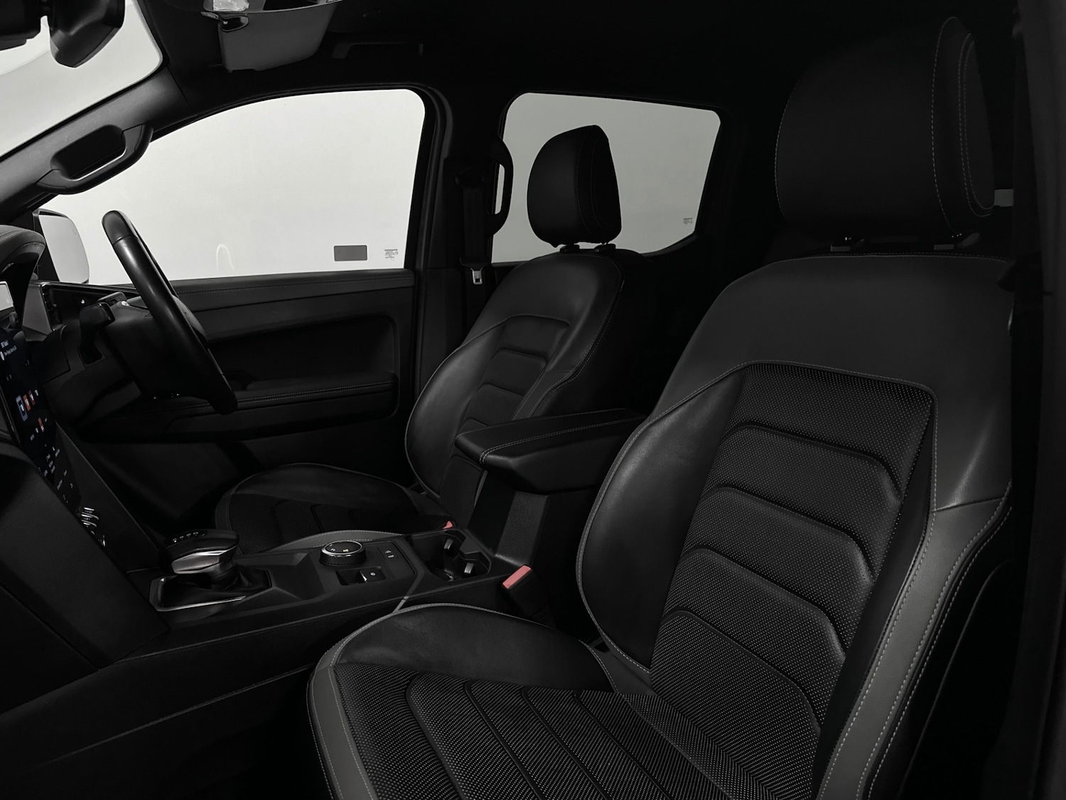 Used Volkswagen Amarok 2023 for sale - 78018583: Photo 25