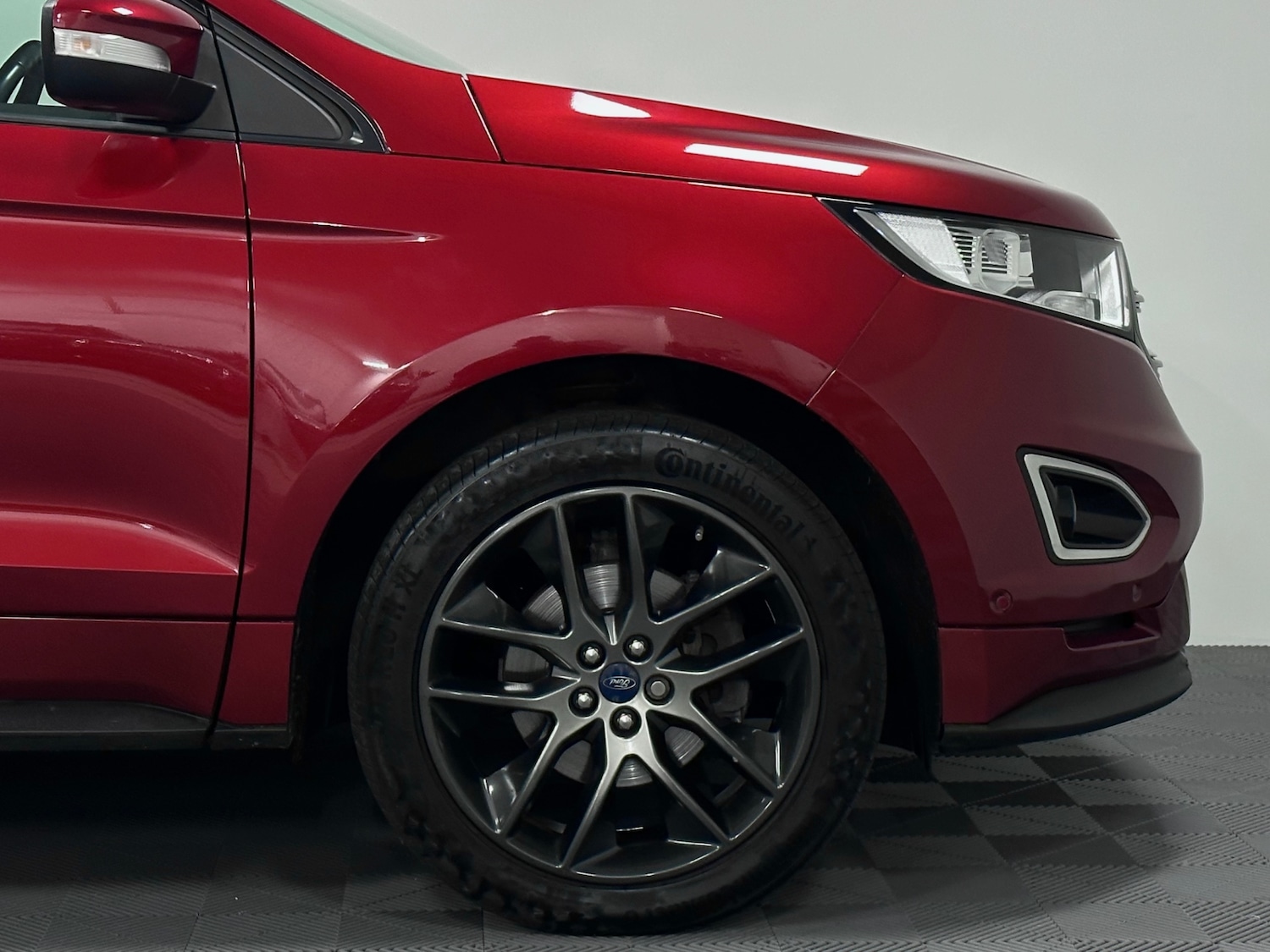 Used Ford Edge 2017 for sale - 76589075: Photo 32