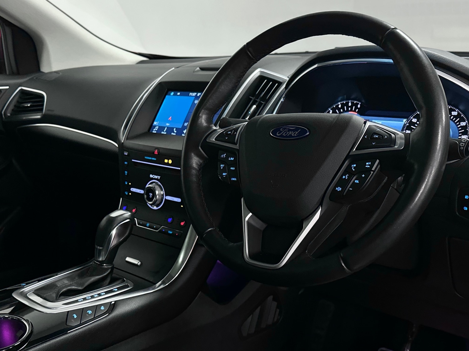 Used Ford Edge 2017 for sale - 76589075: Photo 4