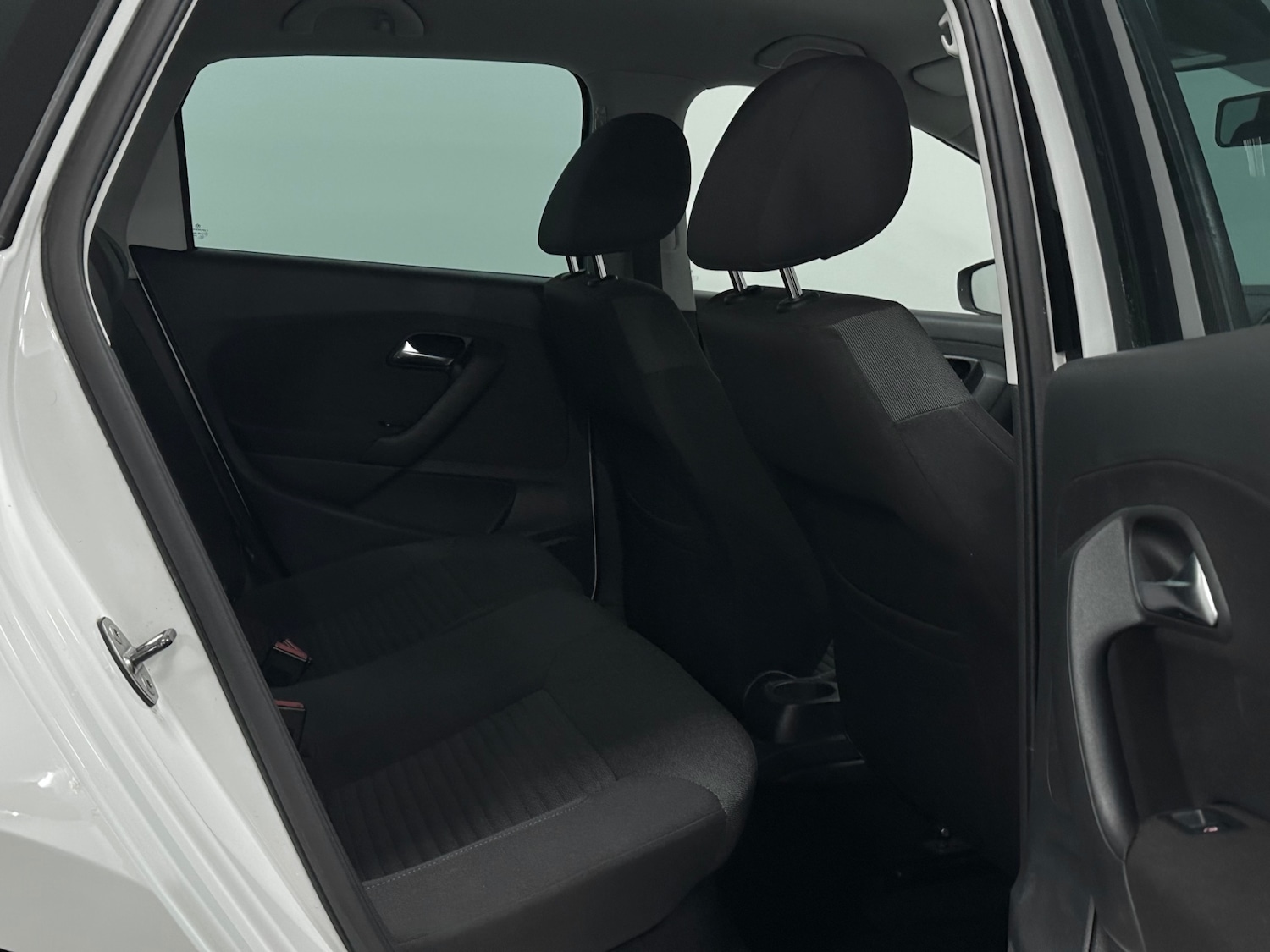 Used Volkswagen Polo 2011 for sale - 76809259: Photo 22