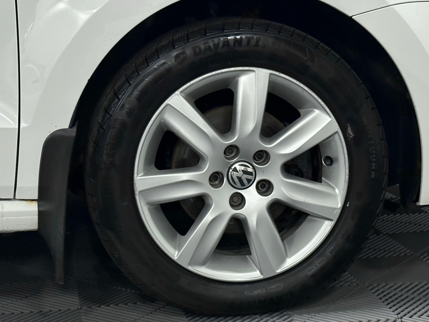 Used Volkswagen Polo 2011 for sale - 76809259: Photo 28