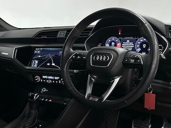 Used Audi Q3 2019 for sale - 78339781: Photo