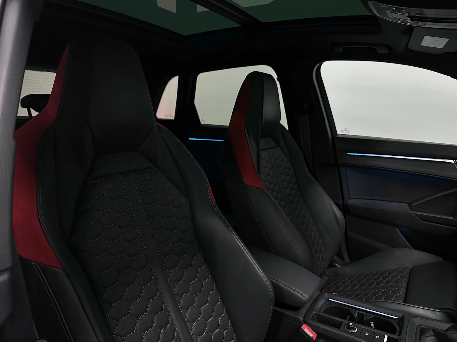 Used Audi RS Q3 2022 for sale - 76329592: Photo 17
