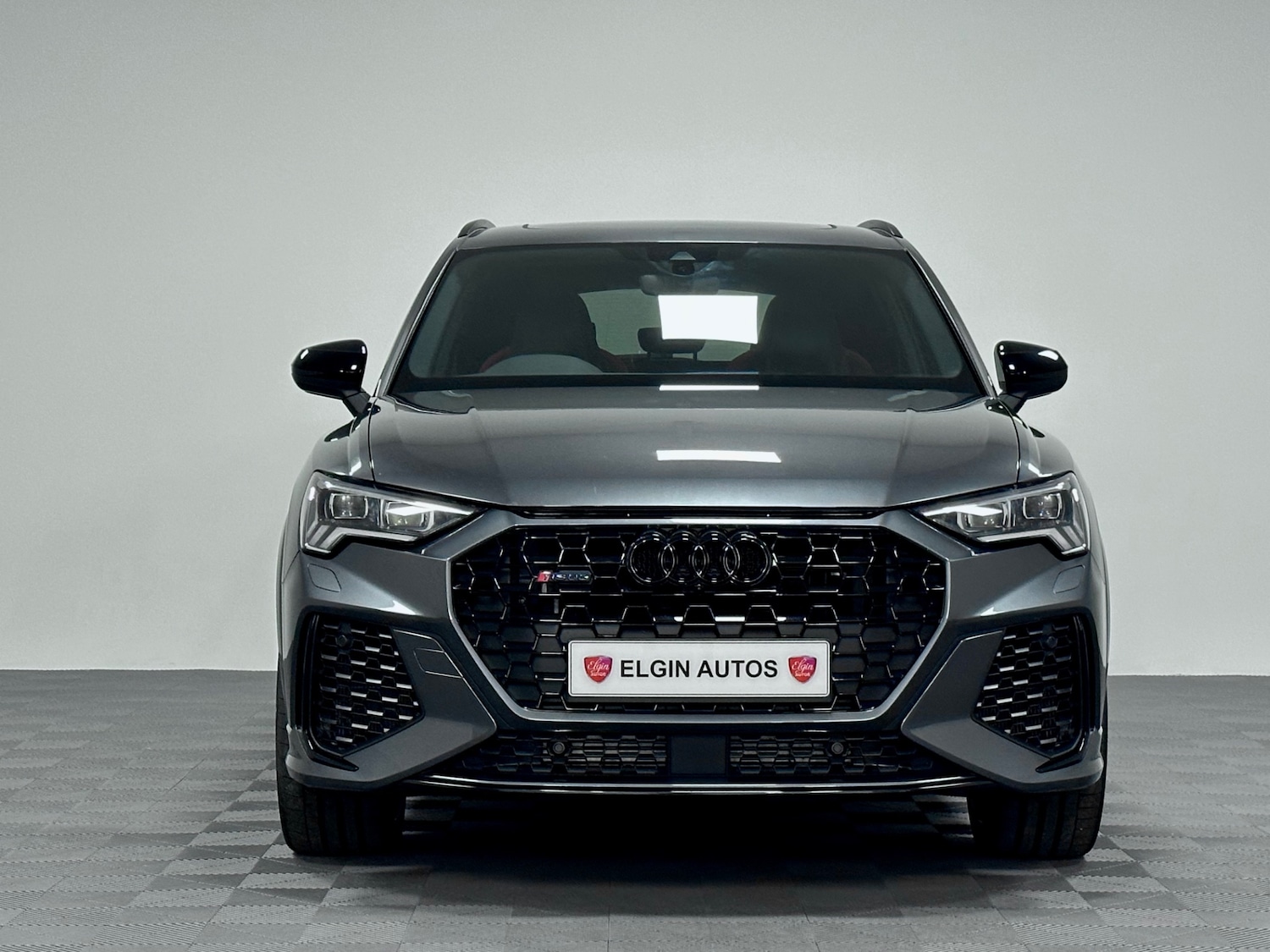 Used Audi RS Q3 2022 for sale - 76329592: Photo 2