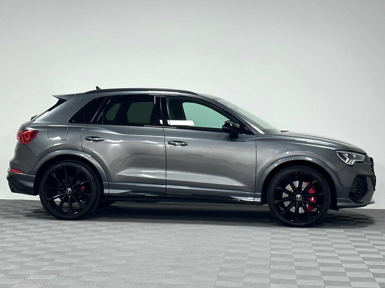 Used Audi RS Q3 2022 for sale - 76329592: Photo 37