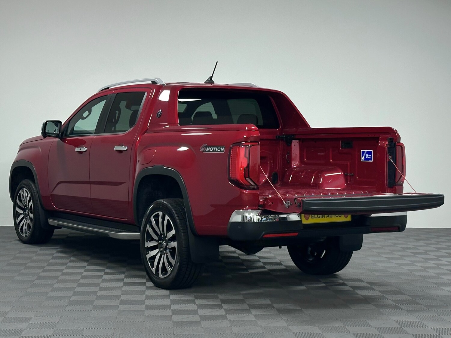 Used Volkswagen Amarok 2024 for sale - 77435044: Photo 16