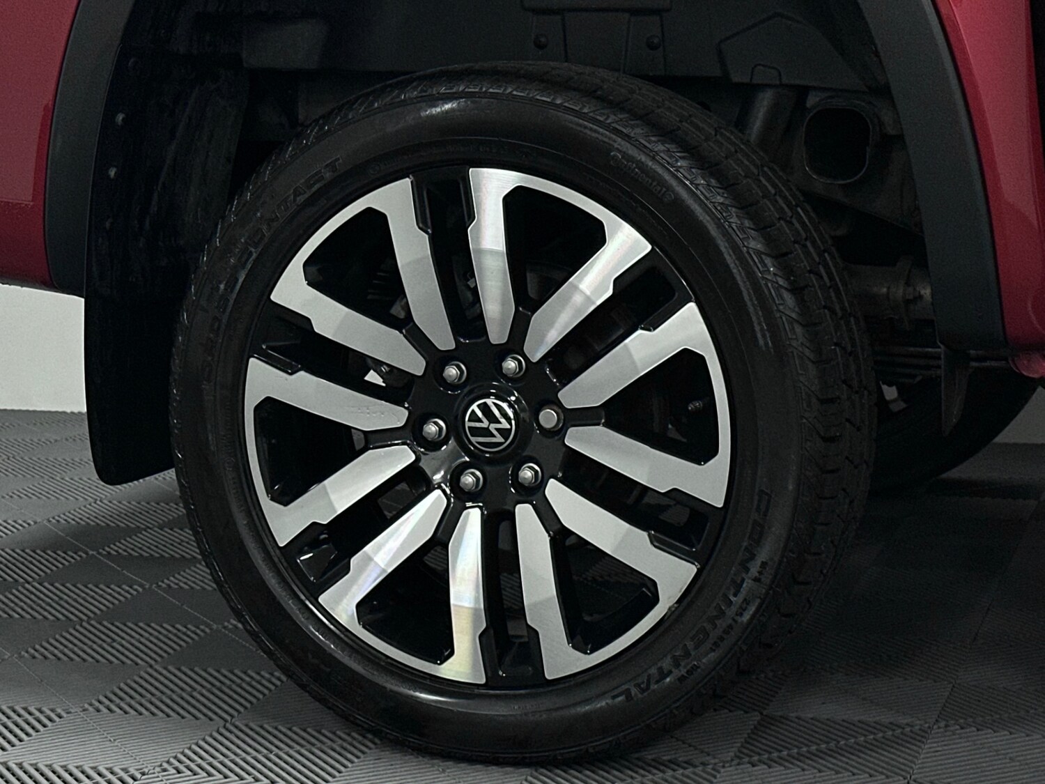 Used Volkswagen Amarok 2024 for sale - 77435044: Photo 28