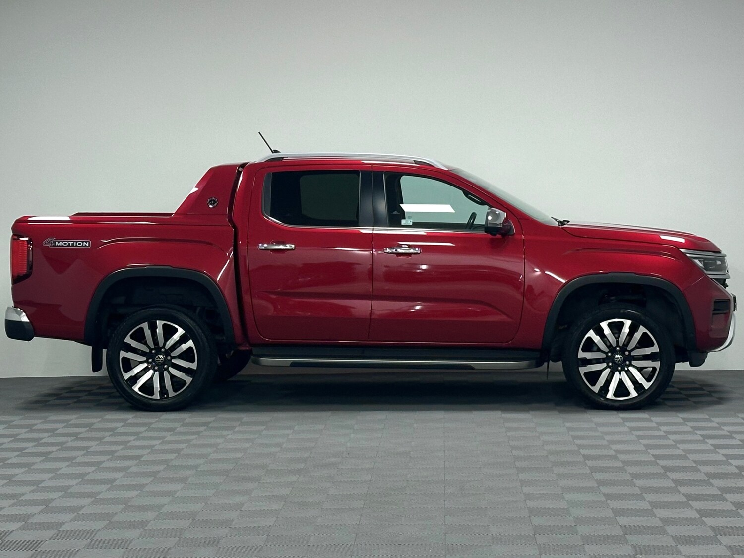 Used Volkswagen Amarok 2024 for sale - 77435044: Photo 29