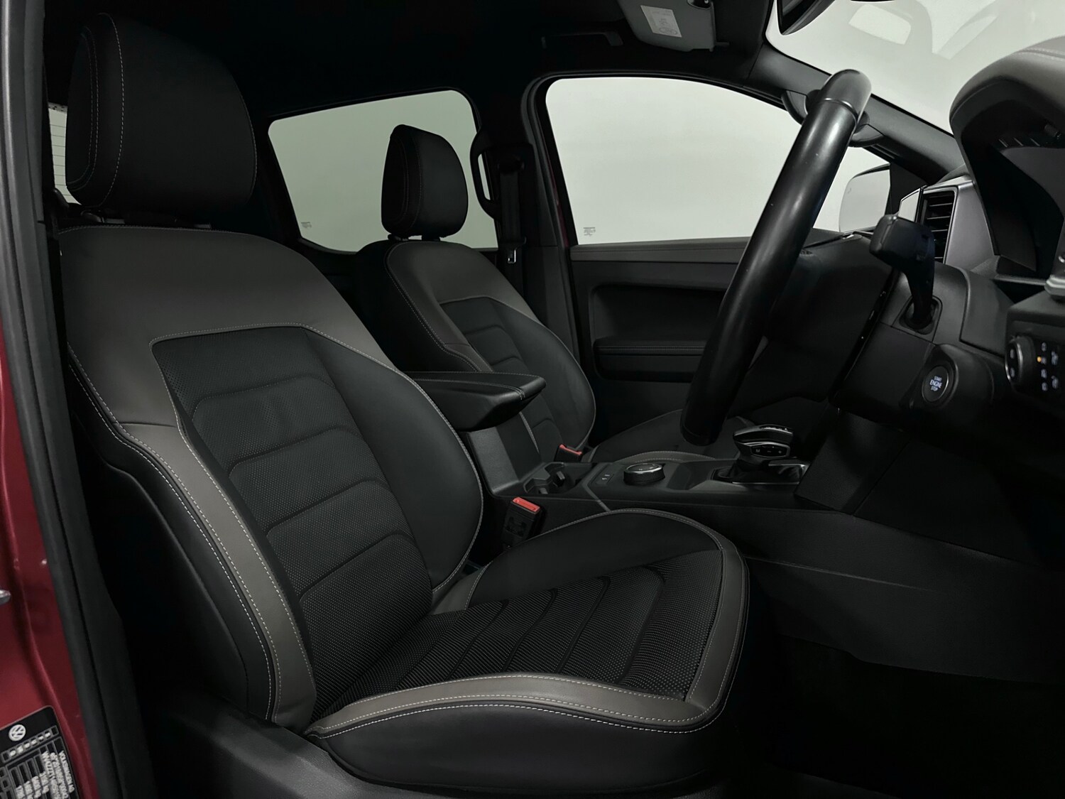 Used Volkswagen Amarok 2024 for sale - 77435044: Photo 5