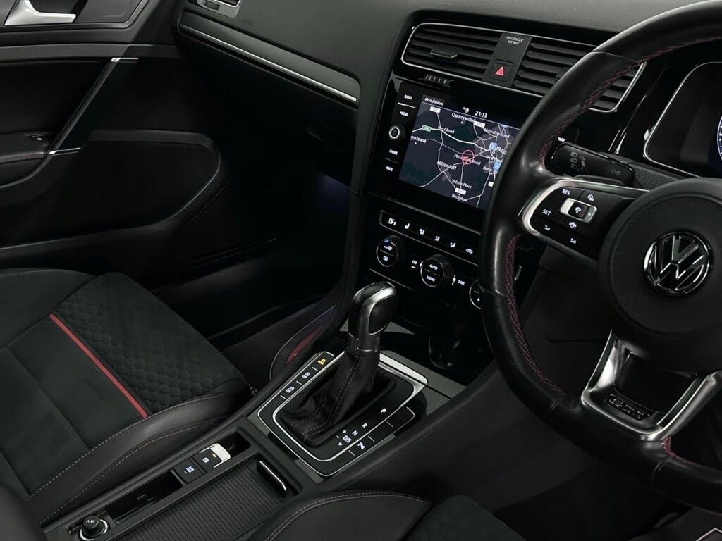 Used Volkswagen Golf 2019 for sale - 77168699: Photo 16