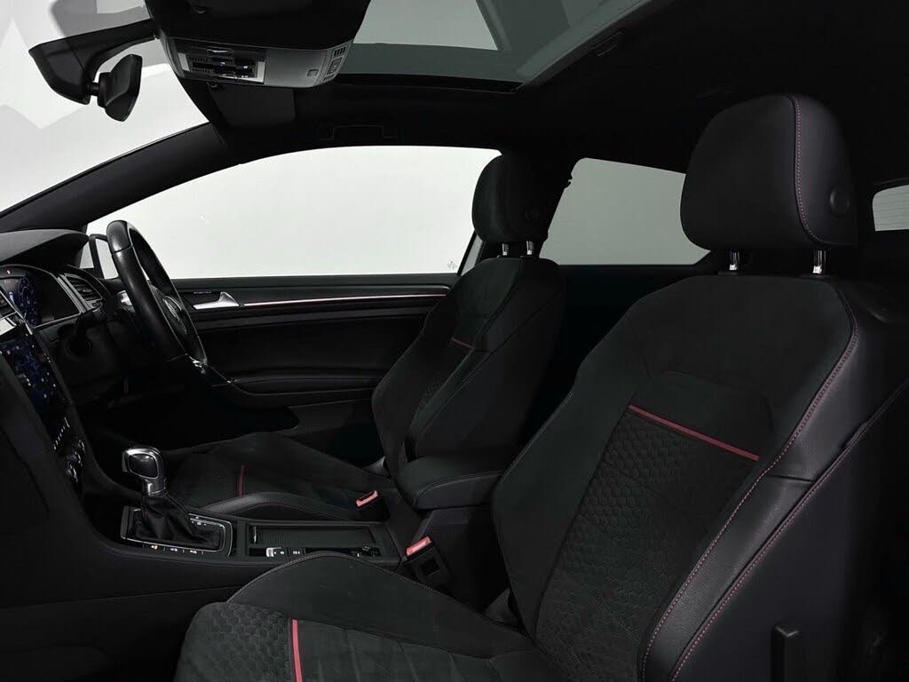 Used Volkswagen Golf 2019 for sale - 77168699: Photo 19