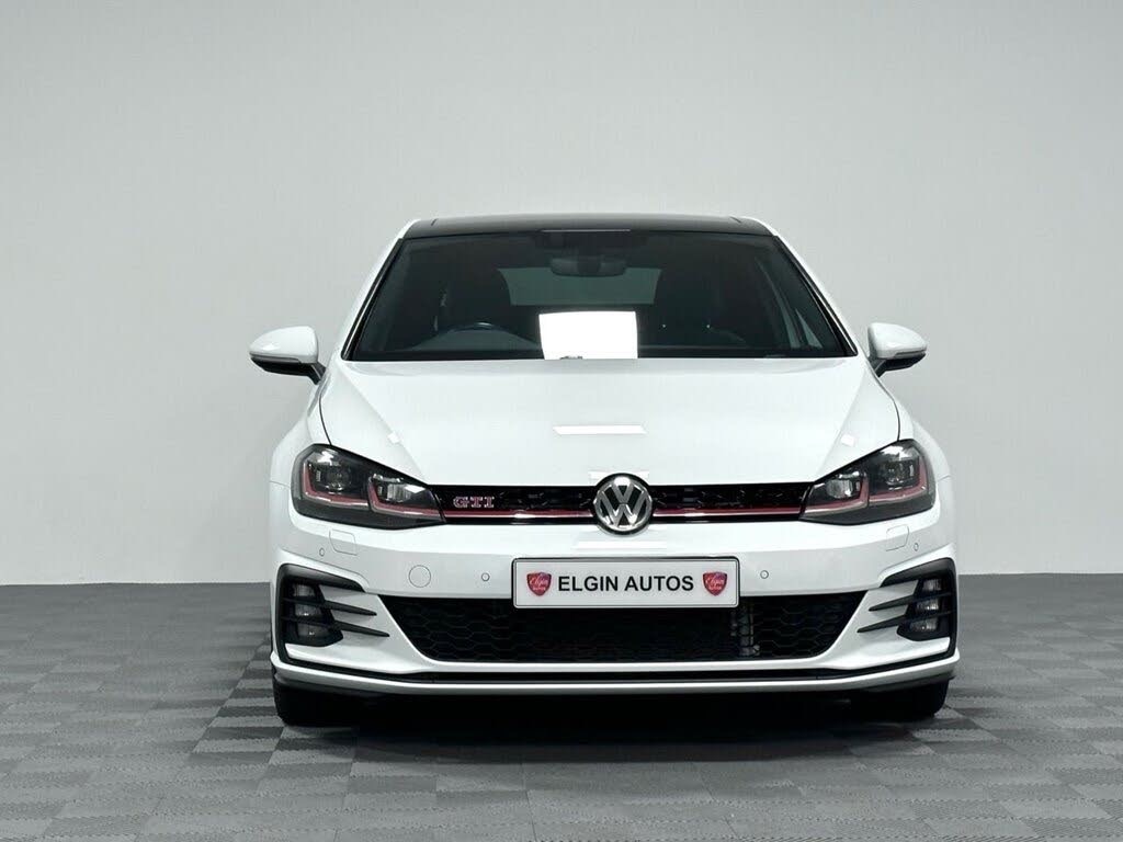 Used Volkswagen Golf 2019 for sale - 77168699: Photo 2