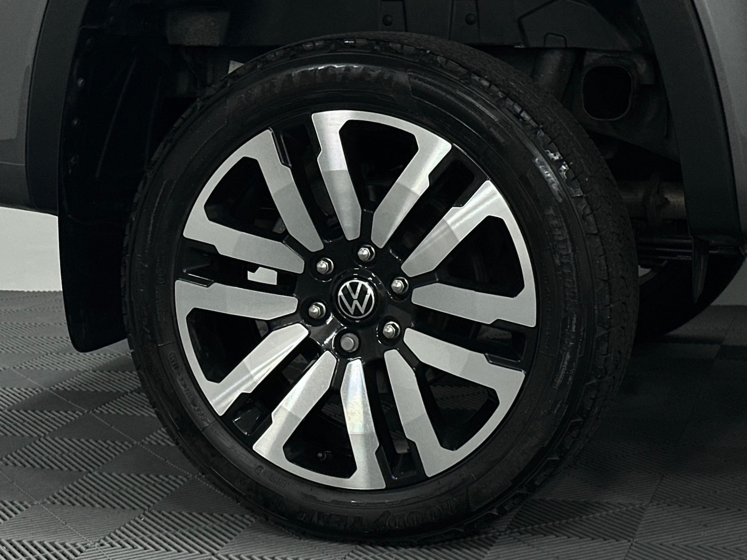 Used Volkswagen Amarok 2024 for sale - 77273993: Photo 31