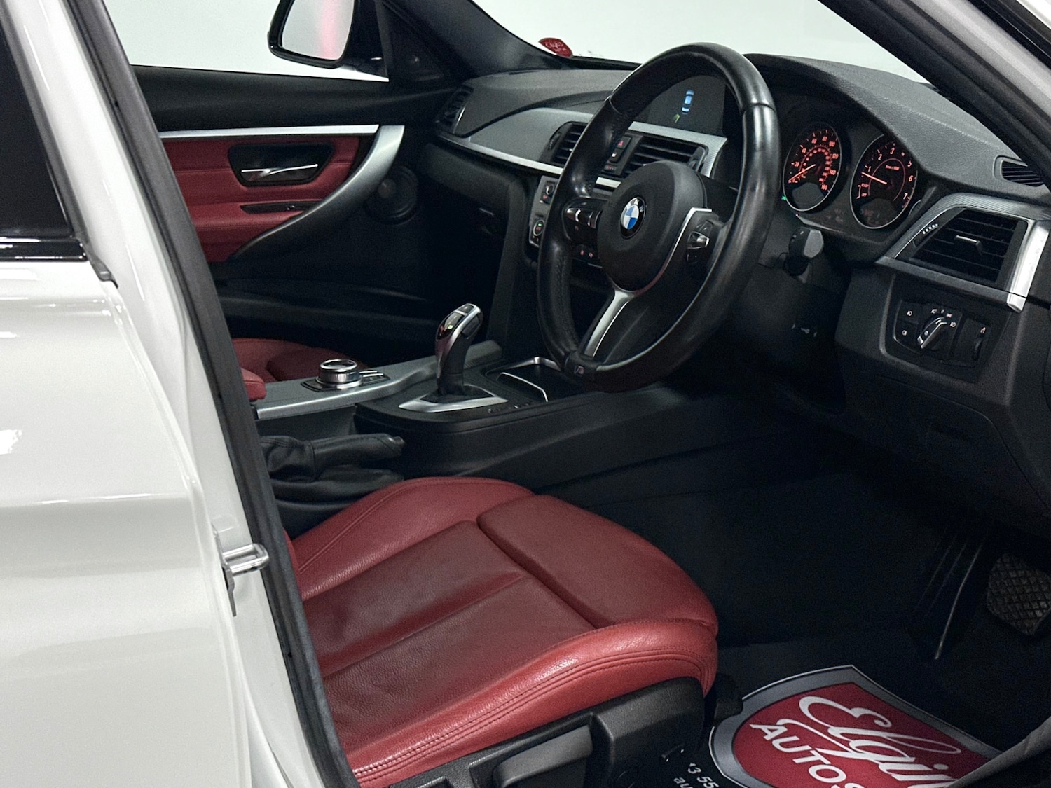 Used BMW 3 Series 2018 for sale - 77789208: Photo 18